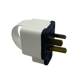 FICHA REFORZADA HEMBRA 10AMP CON MANIJA 